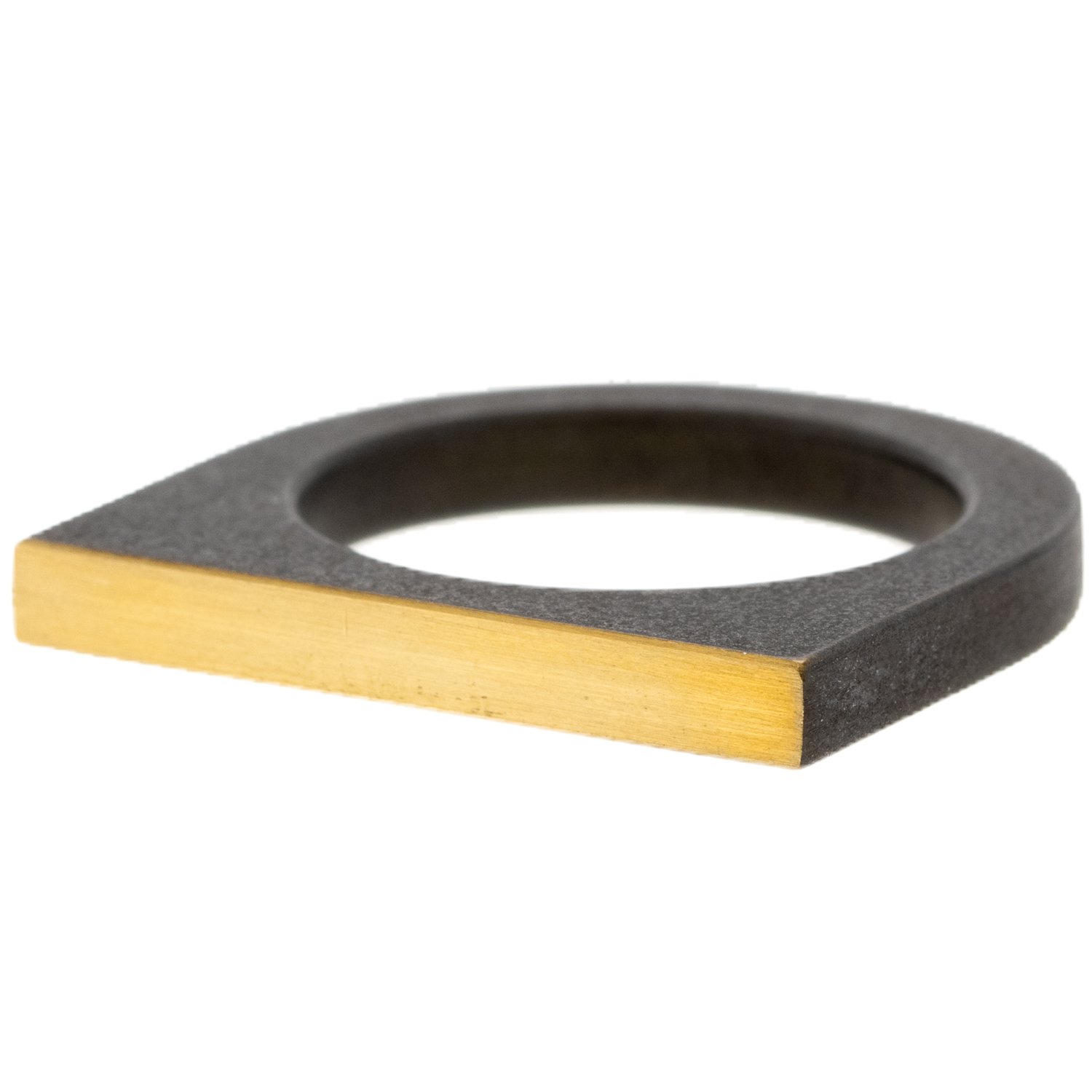Lightweight Short Slab Ring by Marmol Radziner - NEWTWIST