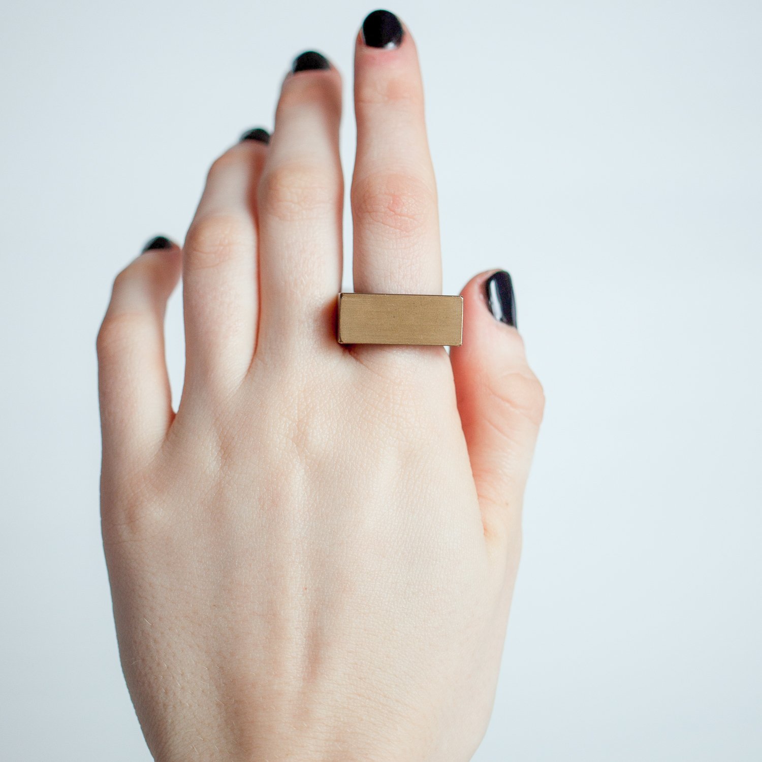 Short Slab Ring in Dark by Marmol Radziner - NEWTWIST