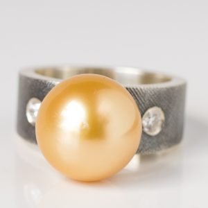 Rene Escobar Trunk show : Golden south sea  pearl on SS MD wide band ring w/diamond accents
