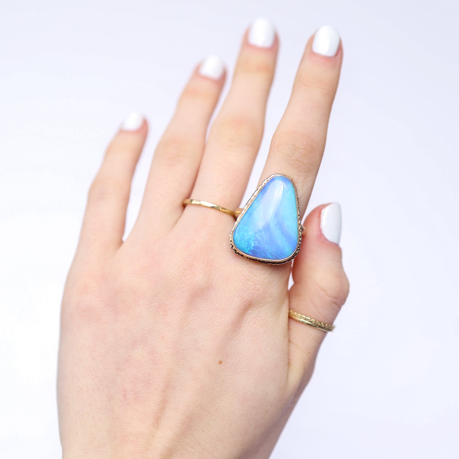 【CHLOE】jamie gold-tone, wood and sodalite ring Chloé Jamie Gold-tone, Wood And Sodalite Ring In Blue | ModeSens