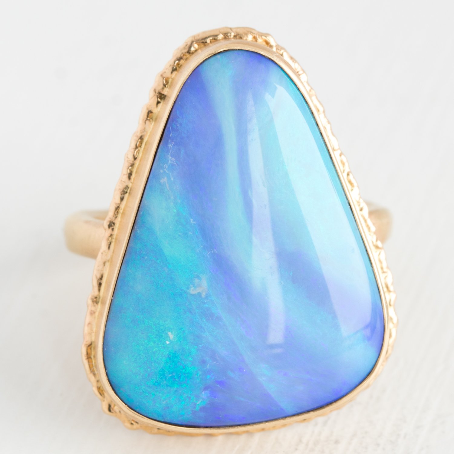 【CHLOE】jamie gold-tone, wood and sodalite ring Rectangular Sodalite Ring by Jamie Joseph - NEWTWIST