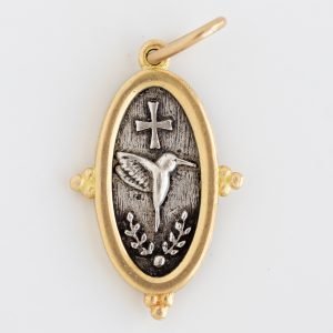 Erica Molinari: SS/18k baby hummingbird "she flies with her own wings"