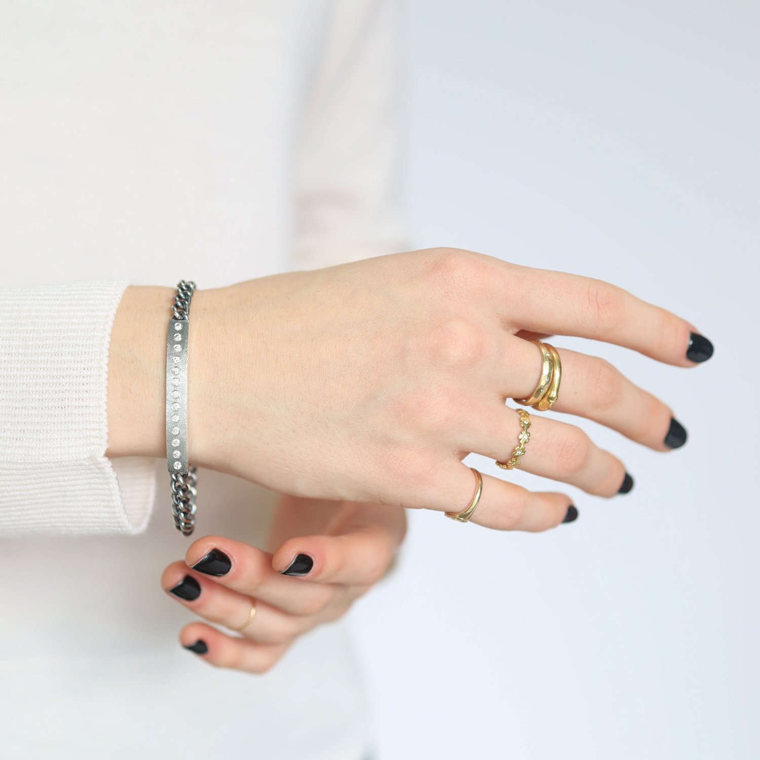 Rene Escobar: Bracelet,ID style Link , DIANA, Silver ,0.40ct diamonds,Size medium.