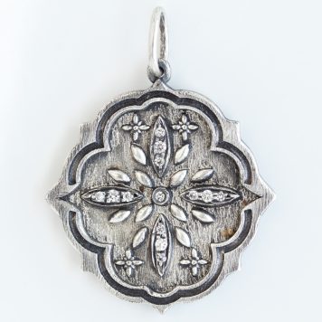 Erica Molinari Trunk Show: SS w/ diamonds, .025 TCW Large multi clover charm in Italian ‘Wherever you go, go with all your heart-confucius