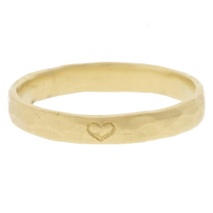 Victoria Cunningham Trunk show : Ring, Stacking Band, Hammered, Engraved Heart, 14K yellow gold