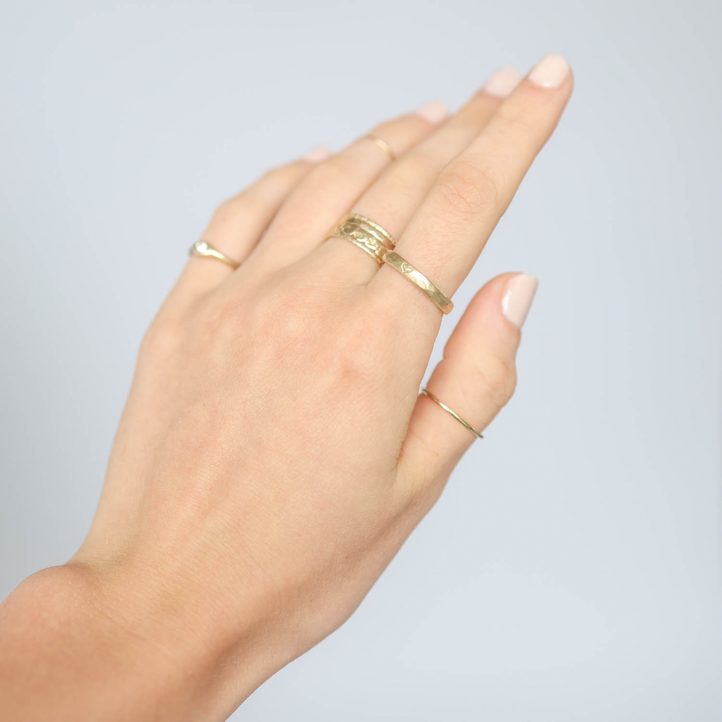 Victoria Cunningham Trunk show : Ring, Stacking Band, Hammered, Engraved Heart, 14K yellow gold