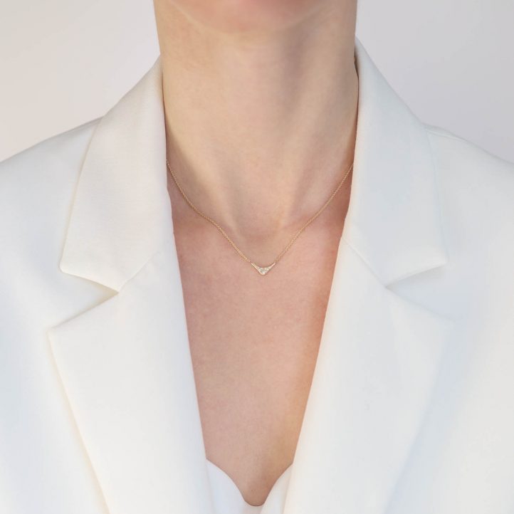 Diana Mitchell: wave necklace, 18k, rose cut diamond