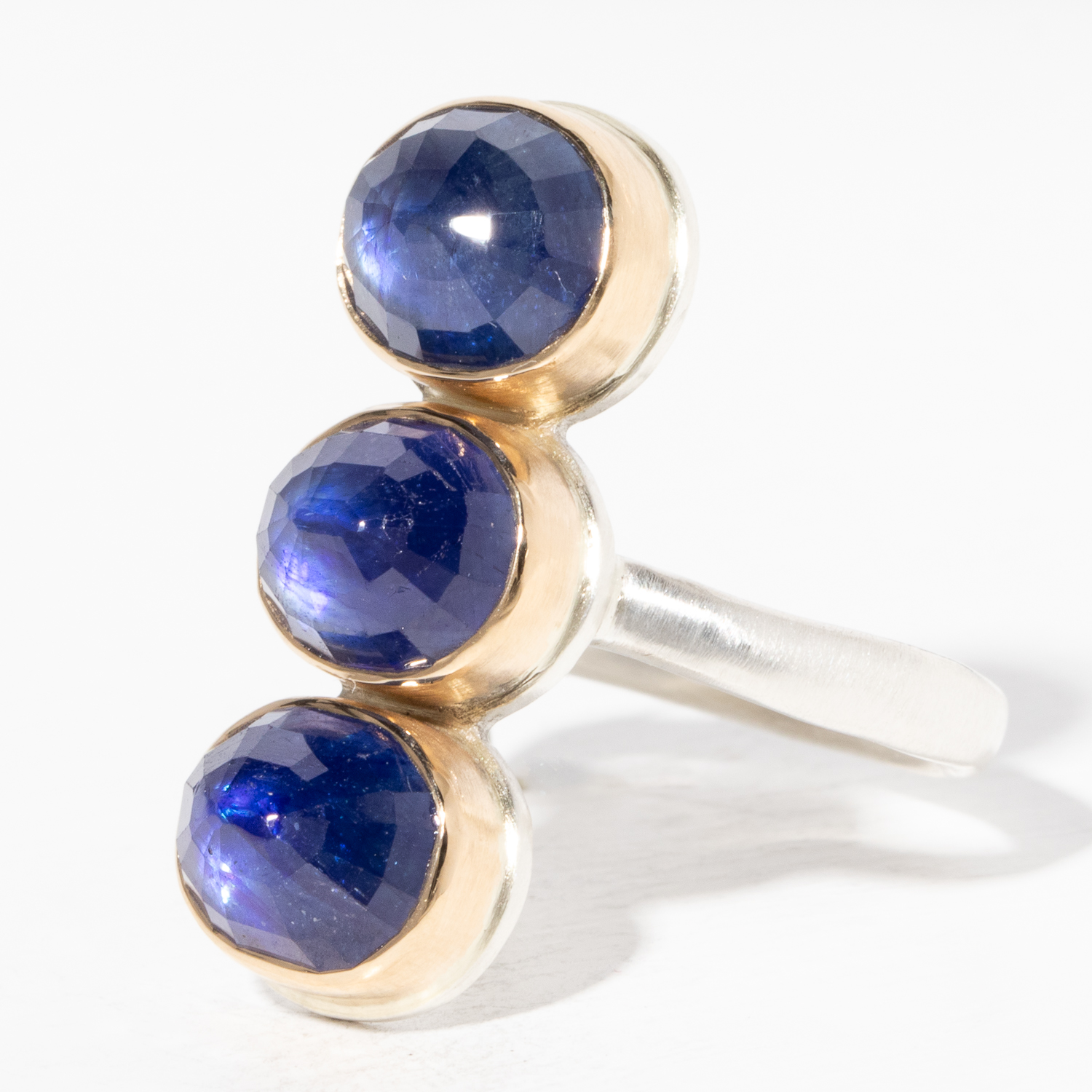 Jamie Joseph Trunk Show 2025: Ring 59, BLUE SAPPHIRE, size 7.5, 1 1/16" x 7/16"