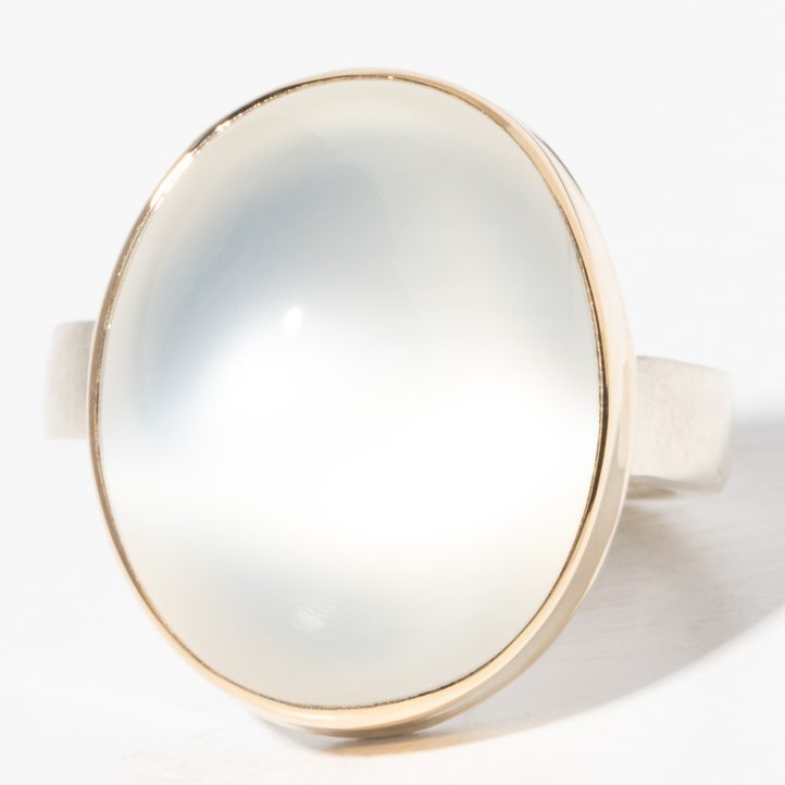 Jamie Joseph: WHITE MOONSTONE, size 8.25, 7/8" x 11/16"