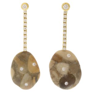CVC Stones : Earrings, One of a kind, 18K Yellow gold, Diamonds, Woody