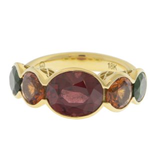 Ray Griffiths: 18k Yellow gold Crownwork five stone scallop ring w/ center Tanzanian garnet and 2 spessartine garnets either side, green chrome diopside on shoulder - 18K YG, Center TZ Garnet 3.75cts / Spess Garnets 1.75cts/ Diopside 1.49Cts / Size 6.75