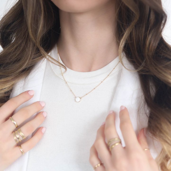 Lulu Designs: Comet Necklace, Mother of Pearl 16-18 5/16" diam