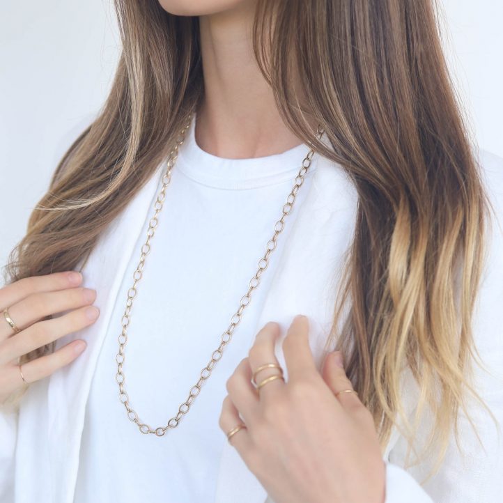 Three Stories Jewelry : Classic large Oval loopy chain, 14k yellow gold