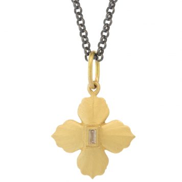 Erica Molinari: 18K Satin Finish 4 Point Clover set with Diamond Bag.- .05ct. "A Beautiful Thing"