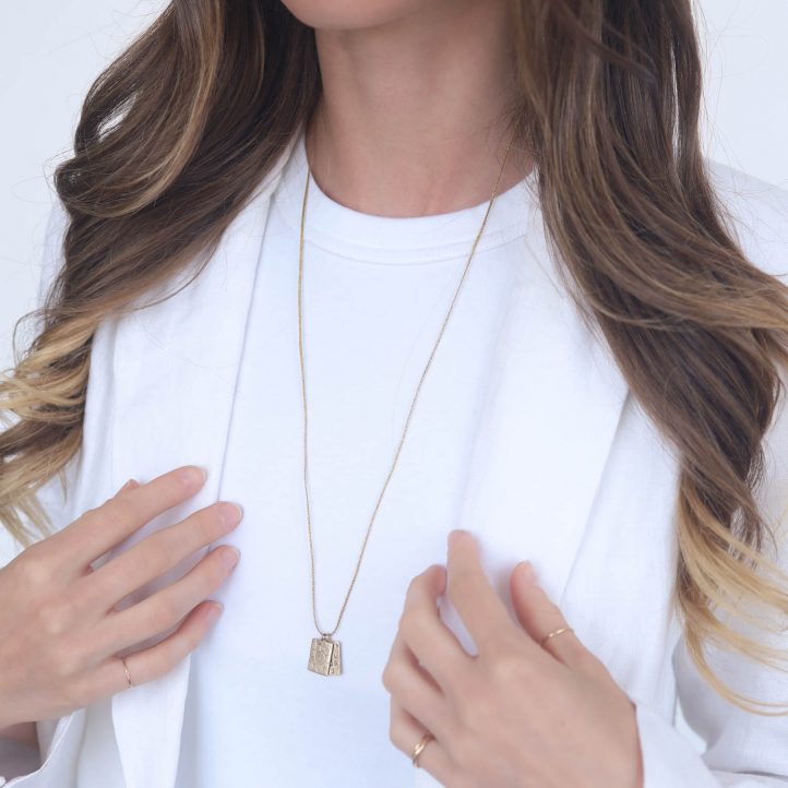 Victoria Cunningham Trunk Show: 14k 3 goddess 11/16 x 7/16