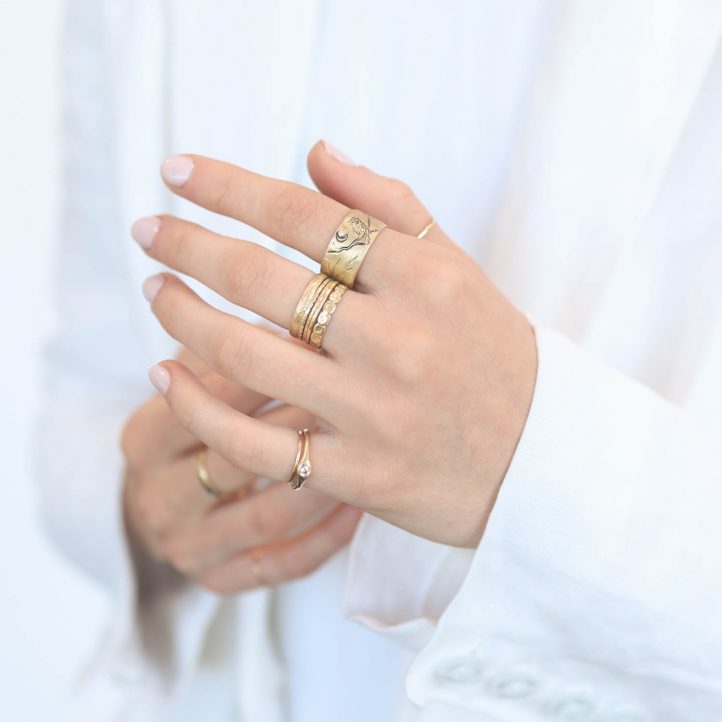 Victoria Cunningham Trunk Show: 14K spirit ring, Size 8 1/4, Width 3/8"