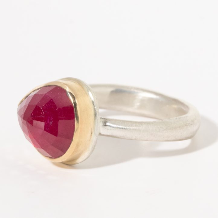 Jamie Joseph : Sterling & 14K Gold Ring ,Small teardrop inverted African Ruby on Egyptian band 3/8" x 3/8" 6.5
