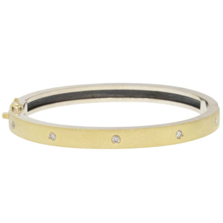 Rene Escobar :BANGLE 6MM IN SILVER 18K YG AND 0.25CT IN DIAMOND, LARGE