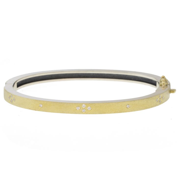 Rene Escobar: Bracelet, SHAYNA,4MM YG FRONT & YG BACK BANGLE SET WITH 0.18CT IN DIAMONDS