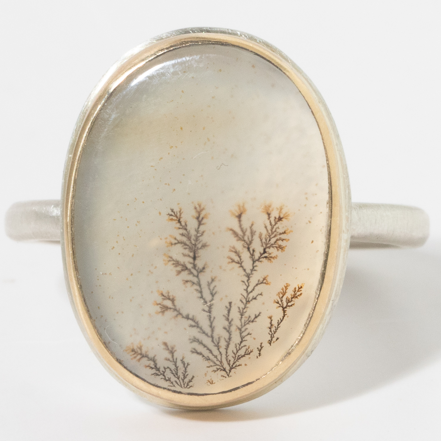 Jamie Joseph:Sterling & 14K Gold Ring w/ Small Vertical Oval DENDRITIC AGATE on J Band.sz 7,5/8 x 7/16