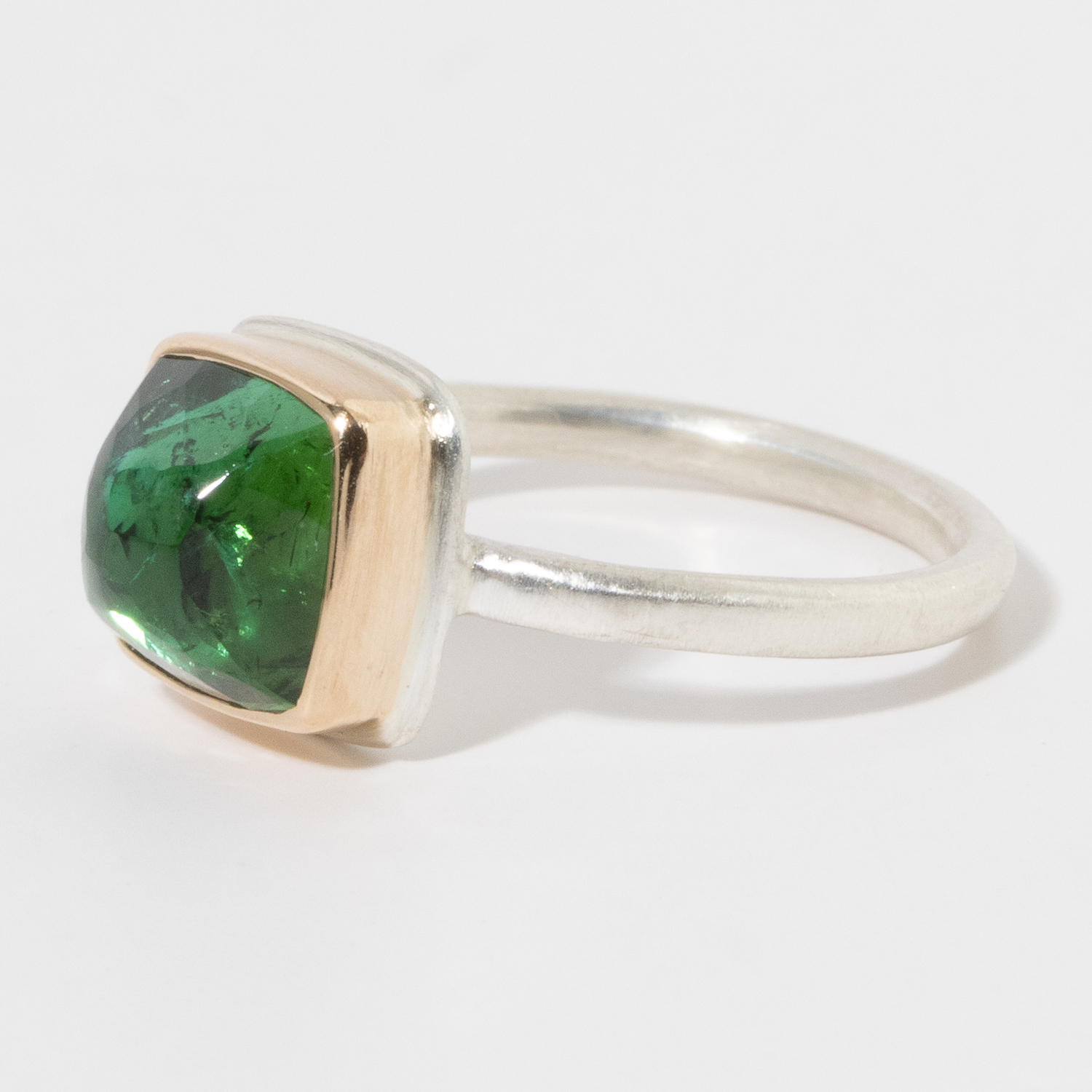 Jamie Joseph: Sterling & 14K Gold Ring, Small Inverted GREEN TOURMALINE on J Band, size 6.5, 5/16" x5/16"