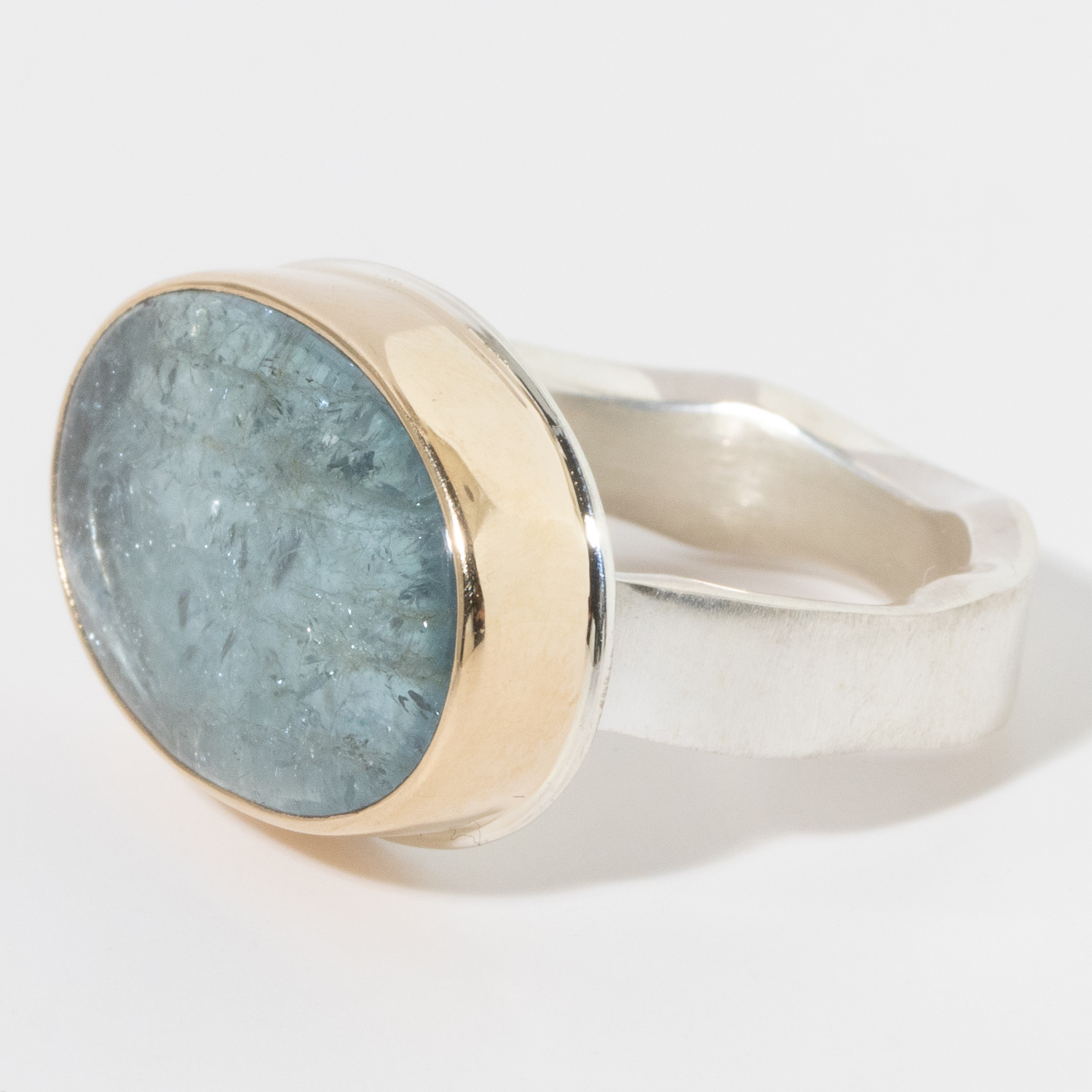 Jamie Joseph: Sterling & 14K Gold Ring, Oval Smooth AQUAMARINE, Live Edge Band size 7.75, 1/2" x 3/4"