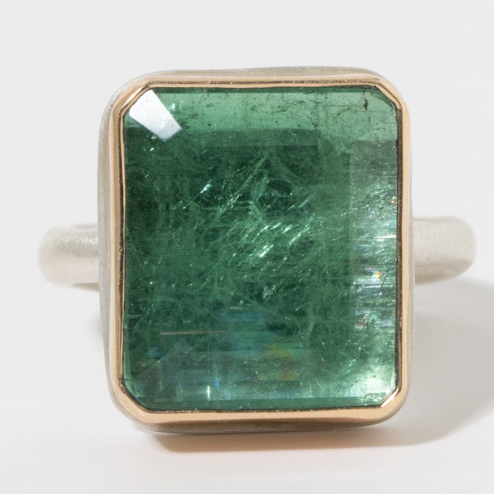 Jamie Joseph: Sterling & 14K Gold Ring w/ Vertical Rectangular Table Up GREEN TOURMALINE on Egyptian Band, sz 6.75, 5/8" x 1/2"