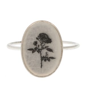Anzu: Basic Ring- Sterling Silver, Oval Setting: Rose Motif
