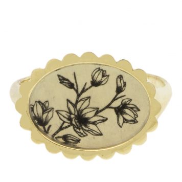 Anzu Fine: Petal Signet Ring, Magnolia, 14k YG