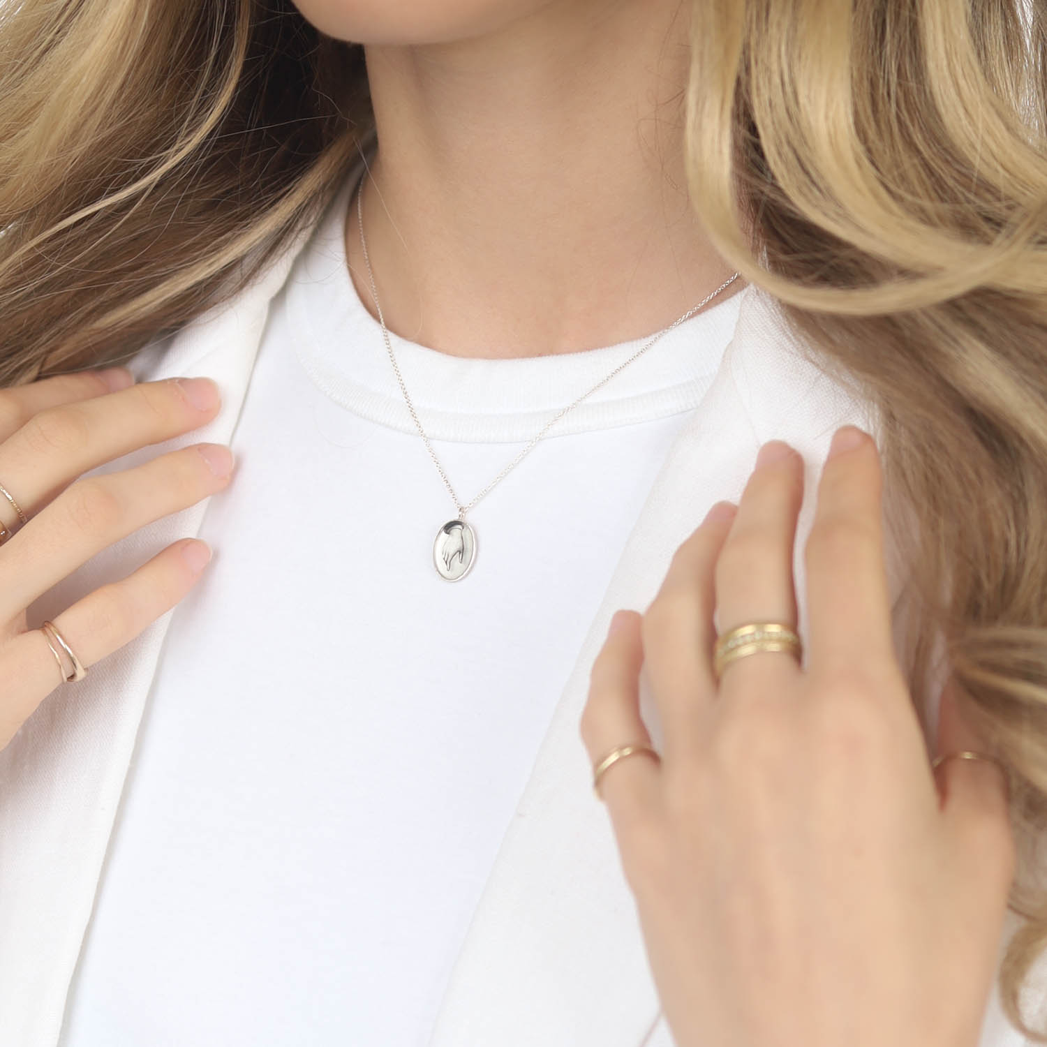 Anzu: Basic Necklace- Sterling Silver, Oval Setting: Hand Motif