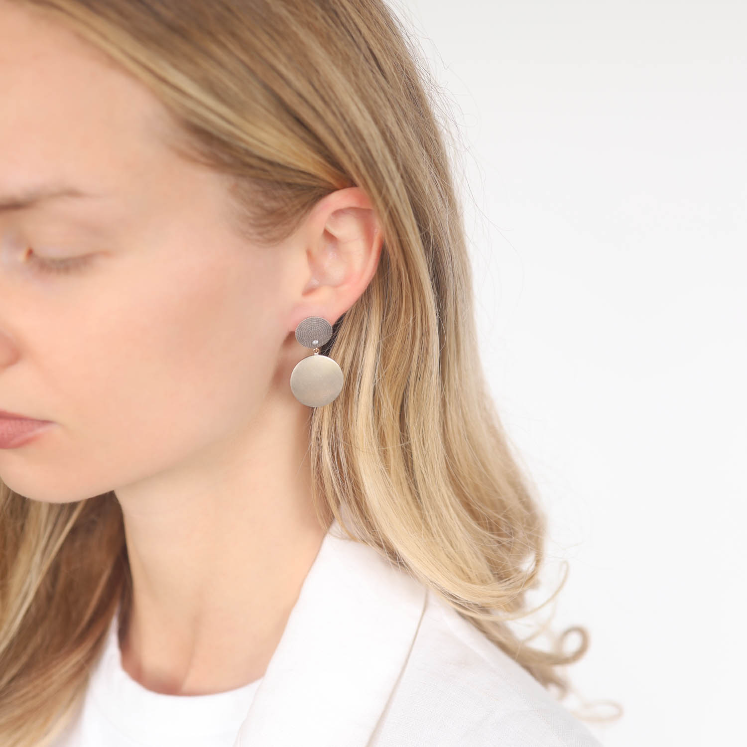 925SUNEERA:CELINE Earrings,tiered studs,ss & champagne diamond 0.09cts 14k gold earwire