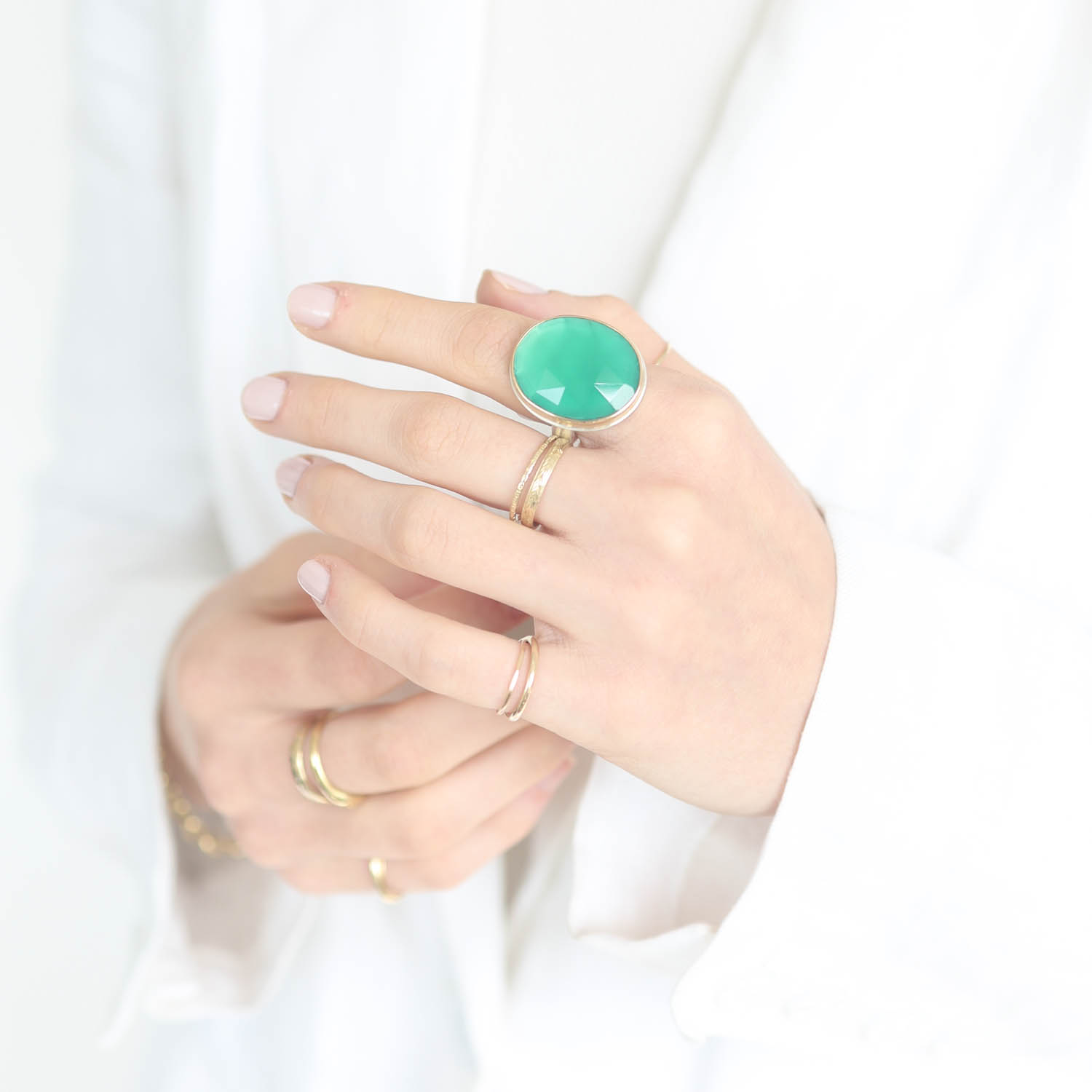 Jamie Joseph:Sterling & 14K Gold Ring w/ Vertical Oval Rose Cut GREEN ONYX on Y Band,SZ 7.5,15/16 X 3/4