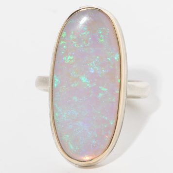 Jamie Joseph:AUSSIE CRYSTAL OPAL Vertical Oval Smooth Ring in 14K Gold on Sterling Egyptian Band