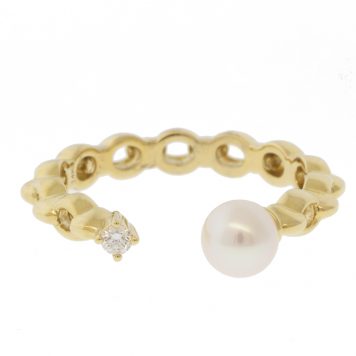 Mizuki: Ring, Chain Link with Freshwater Pearl and Diamond, .04ct, Size 6.5