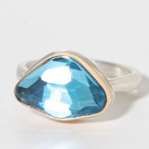 Jamie Joseph: Sterling & 14K Gold Ring w/ Small Asymmetrical Rose Cut SWISS BLUE TOPAZ on Middle Organic Band, size 7.5, 3/8" x 9/16"