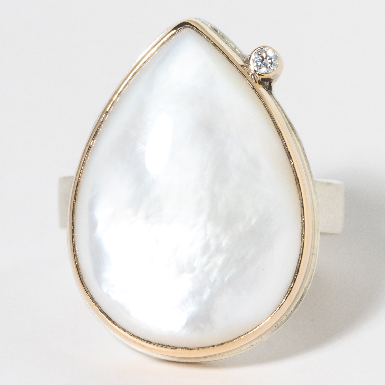 Jamie Joseph: Sterling & 14K Gold Ring w/ Teardrop Smooth WHITE MOTHER OF PEARL & .03 Pt Diamond on Comfort Y Band, size 7.75, 15/16" x 11/16"
