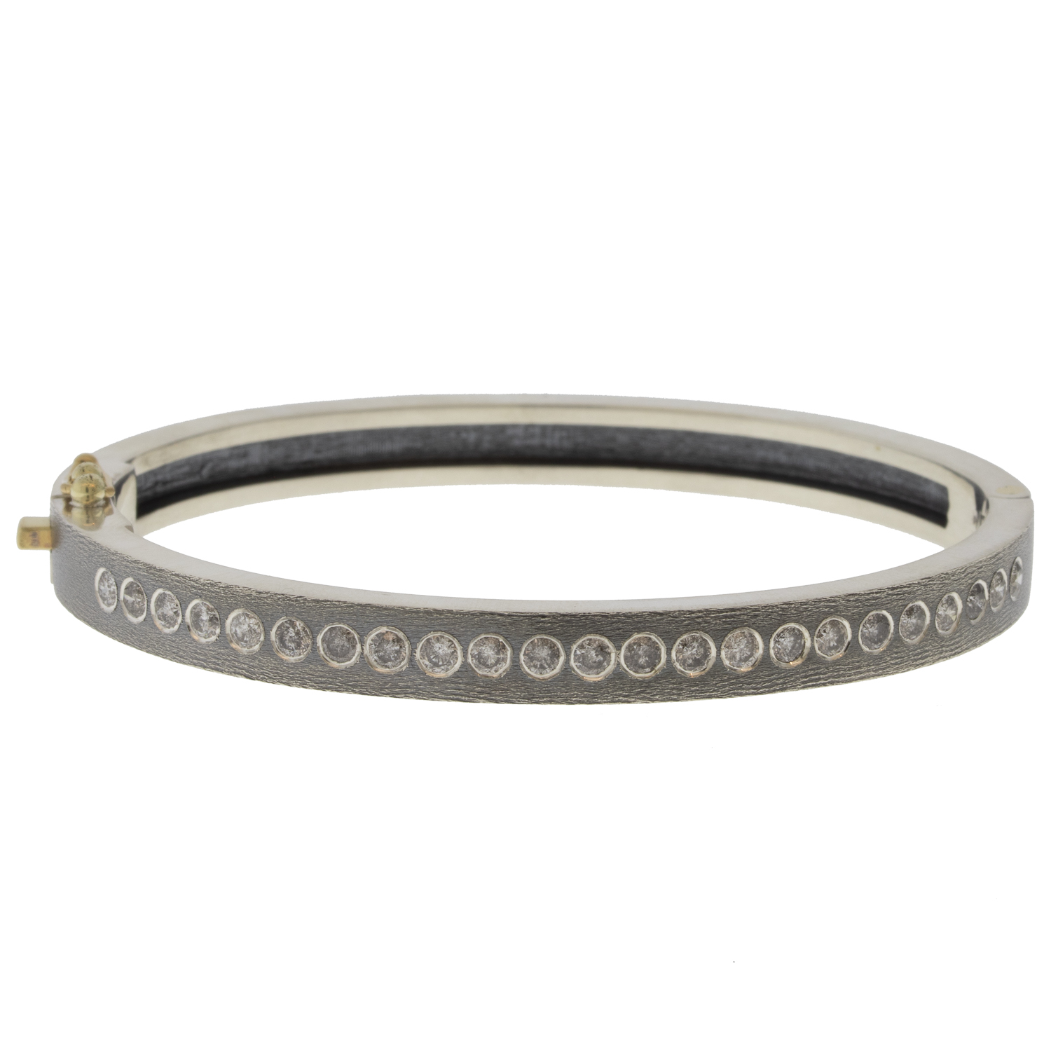 Rene Escobar Trunk Show:6MM SILVER BANGLE SET WITH S&P DIAMONDS.