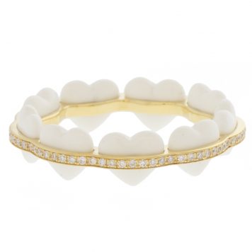 L'atelier Nawbar:Atom Heart Ring WHITE,Handmade 18K gold ring inlaid with white enamel encrusted in 0.28 ct of round white diamonds . Weight 2.34 gr