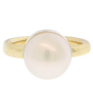 LuLu: Cleo Ring, White Pearl, Size 7