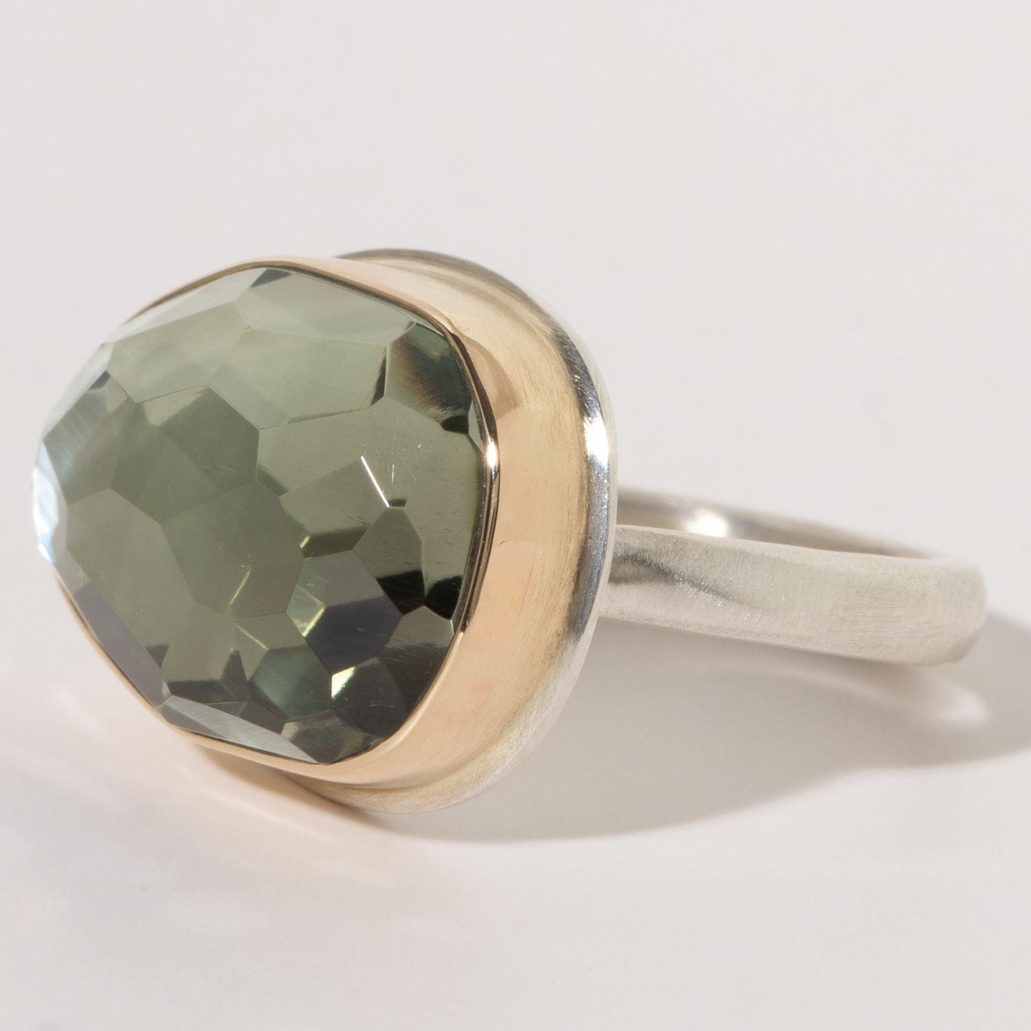 Jamie Joseph:Sterling & 14K Gold Ring w/Asymmetrical Faceted MINT QUARTZ on Middle Groovy Band, size 8, 1/2 x 3/4