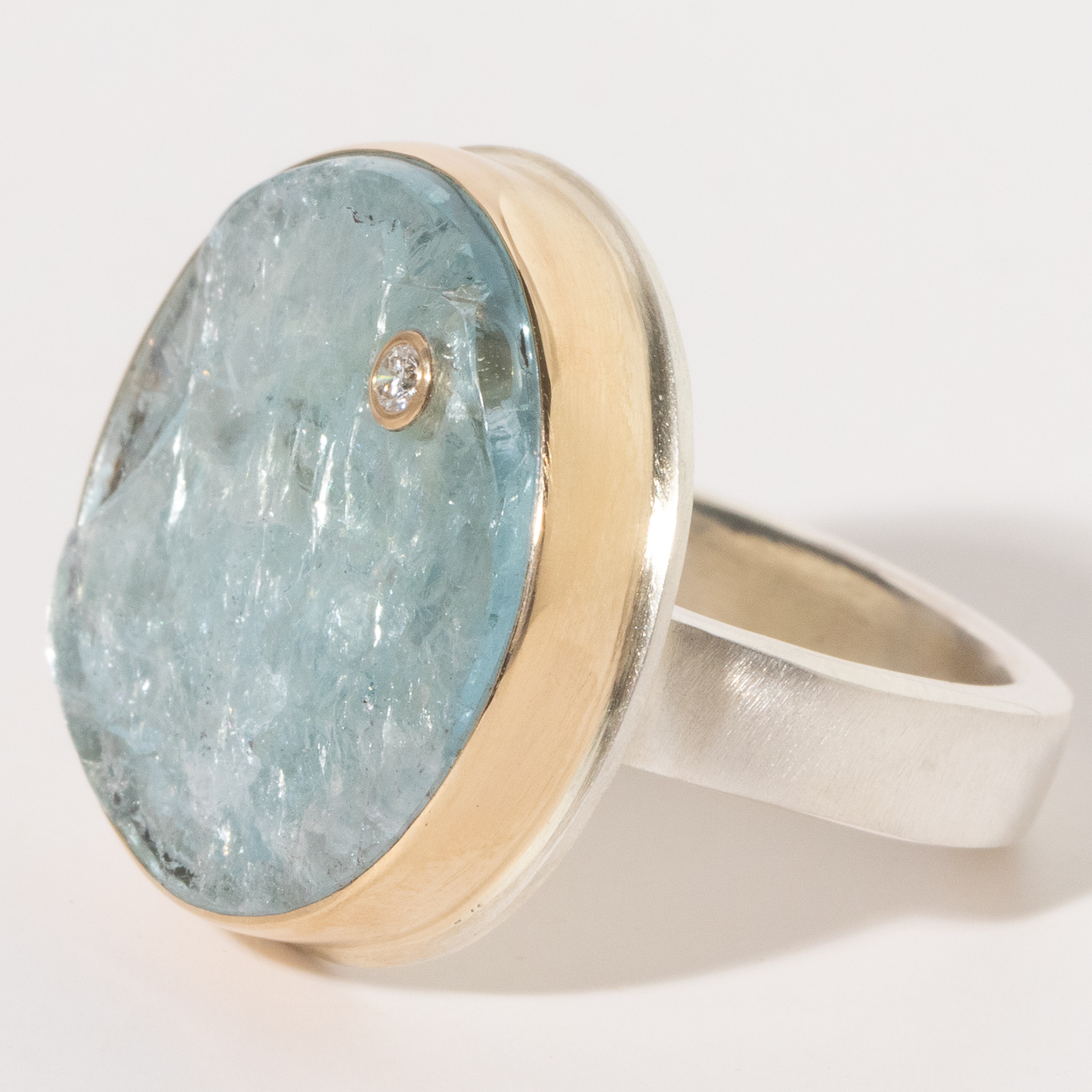 Jamie Joseph: Sterling & 14K Gold Ring w/ Round Surface Cut AQUAMARINE & .03 ct Diamond on Comfort Y Band, size 8, 13/16" diameter