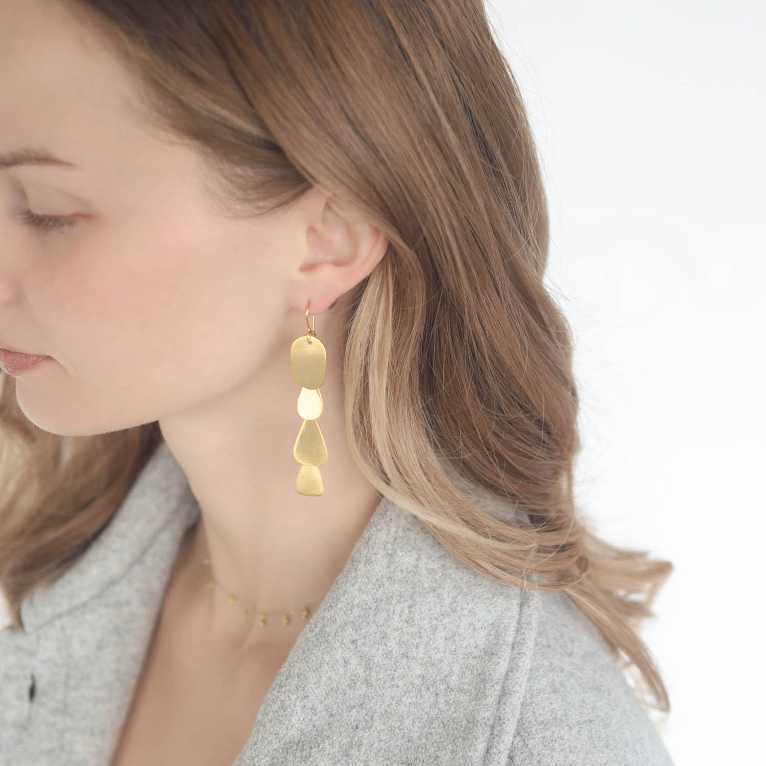 Jane Diaz: Abstract cascade earring, gold plate