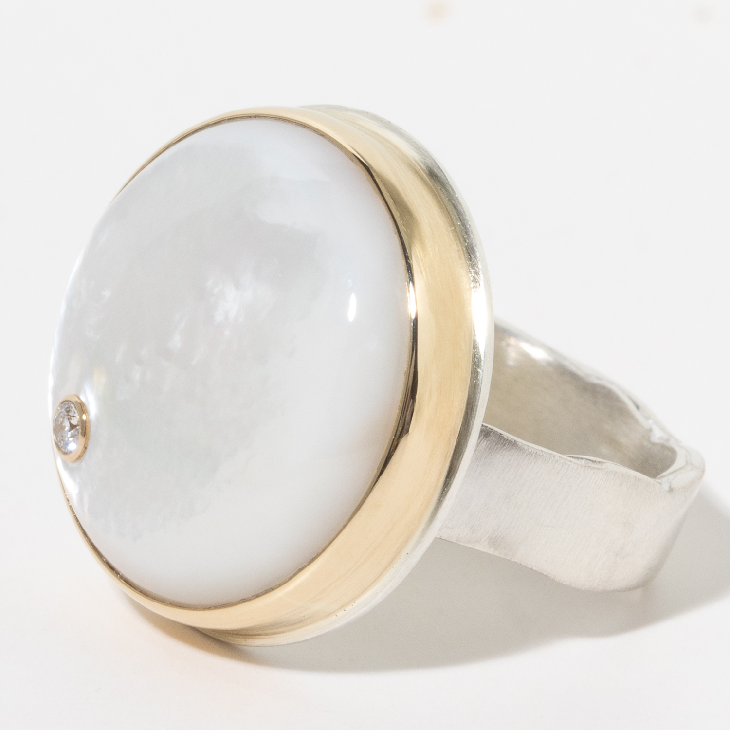 Jamie Joseph:Sterling & 14K Gold Ring w/ Round WHITE MOTHER OF PEARL and .03 Pt Diamond on Wide Eroded Live Edge, sz 7.5, 3/4 diameter
