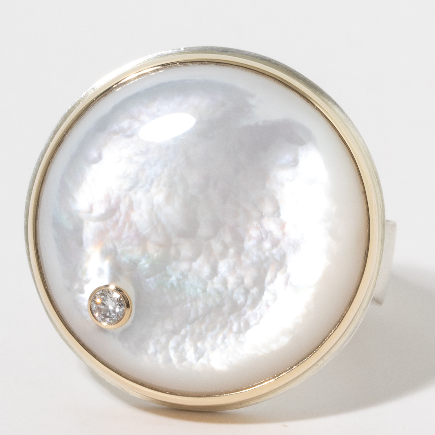 Jamie Joseph:Sterling & 14K Gold Ring w/ Round WHITE MOTHER OF PEARL and .03 Pt Diamond on Wide Eroded Live Edge, sz 7.5, 3/4 diameter