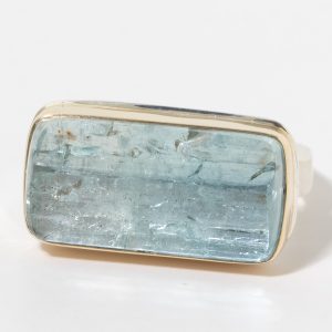 Jamie Joseph:Sterling & 14K Gold Ring w/ Rectangular Surface CutAQUAMARINE on Soft Live Edge Band, sz 7.5, 3/8 x 3/4