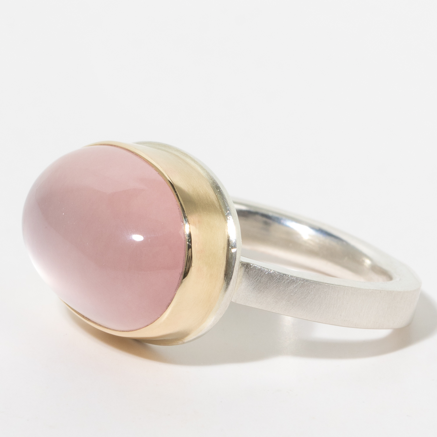 Jamie Joseph:Sterling & 14K Gold Ring w/Smooth Oval ROSE QUARTZ on X Band, sz 7, 7/16 x 5/8