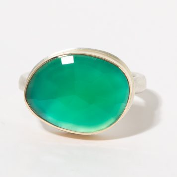 Jamie Joseph :Sterling & 14K Gold Ring w/Asymmetrical Faceted GREEN ONYX on Middle Organic Band, sz 7.5, 1/2 x 11/16