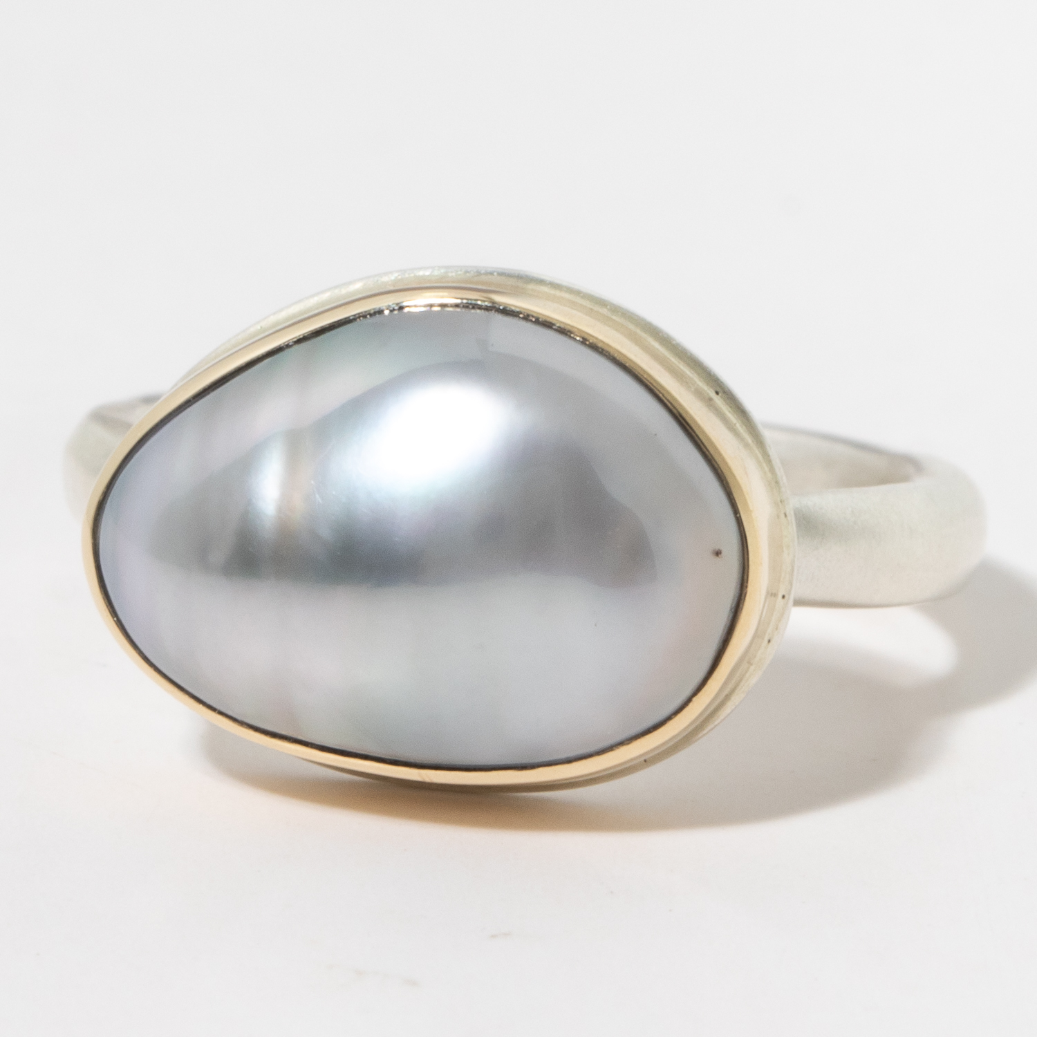 Jamie Joseph:Sterling & 14K Gold Ring w/Asymmetrical TAHITIAN PEARL on Egyptian Band
