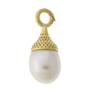 Ray Griffiths: 18k yellow gold medium Crownwork finial capped AA pearl pendant 16.5mm
