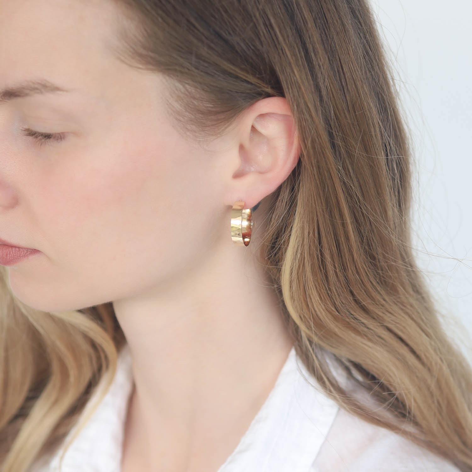 Carolyn Keys: Misha Hoops - Small - 14k Gold Fill